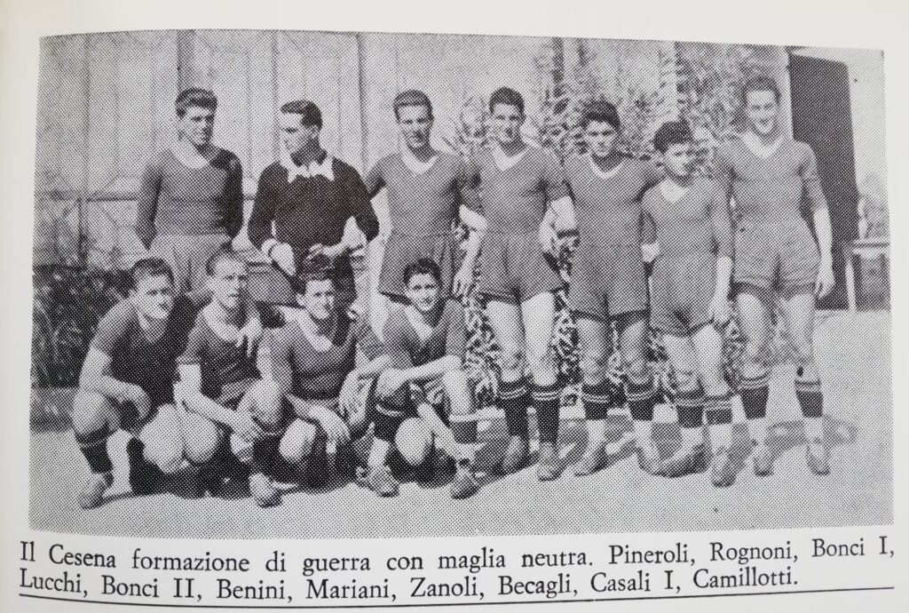 Cesena 1943-44. Maglia neutra (grigio)